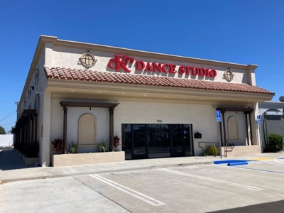 Exterior Signage Photo